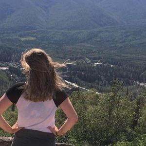 Meet your Posher, Roslyn